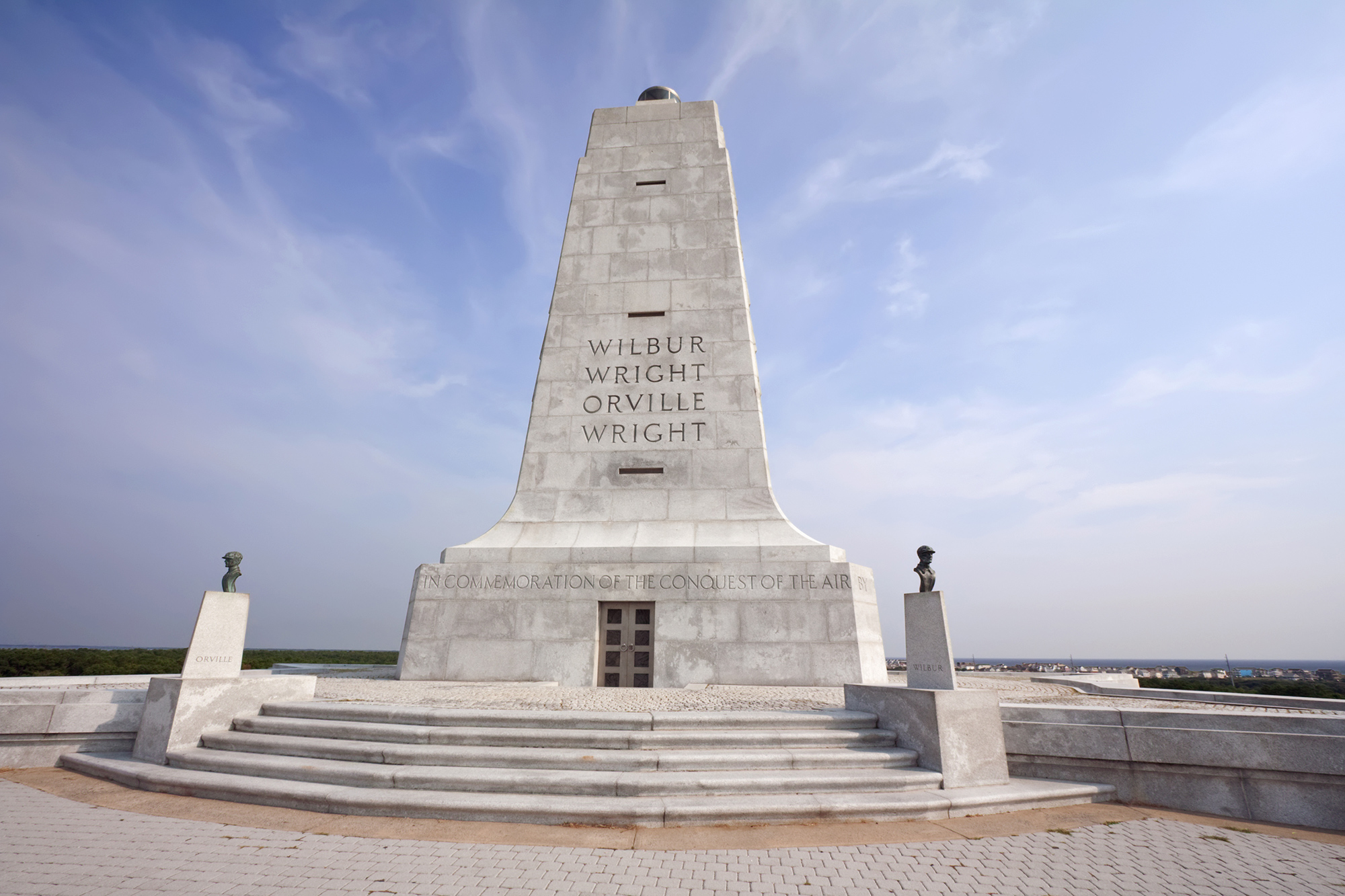 wright-brothers-monument